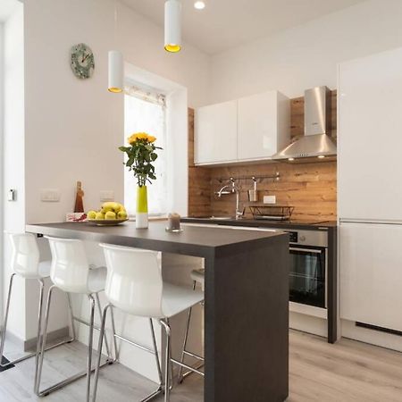 Appartamento Apartman Luna Pola Esterno foto